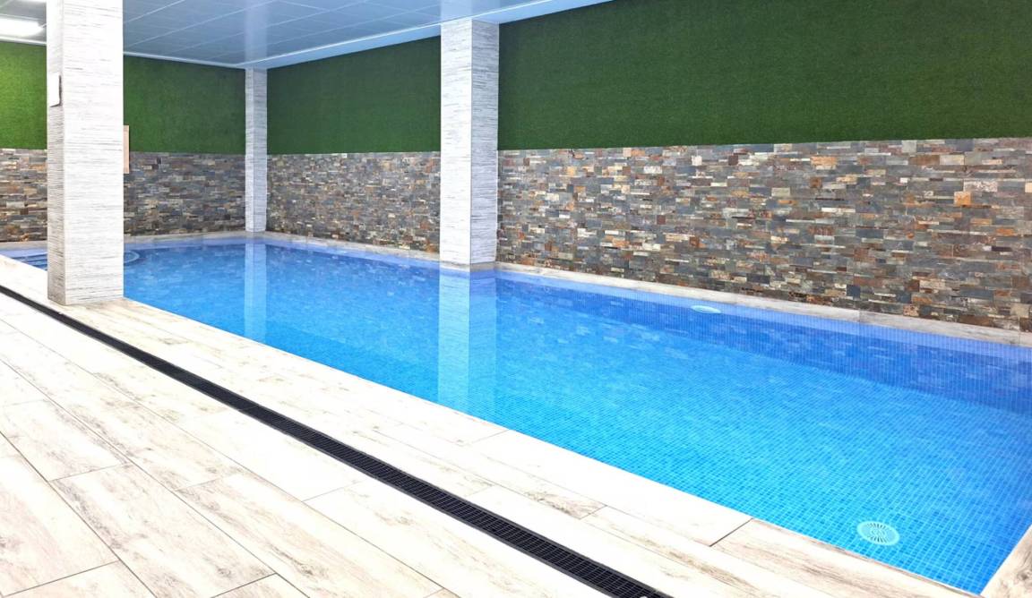 117 M² Ferienwohnung ∙ 3 Schlafzimmer ∙ 6 Gäste - Torrevieja