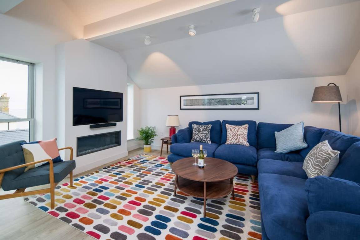 Apartment ∙ 4 Bedrooms ∙ 8 Guests - Isle of Wight
