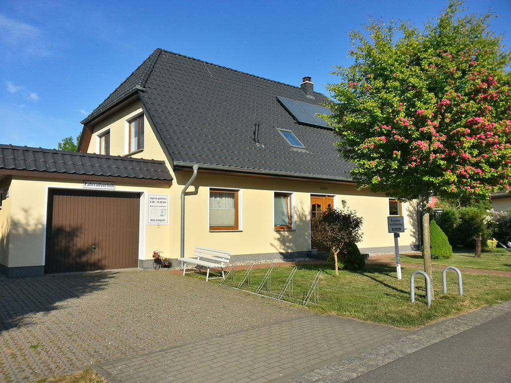55 M² Ferienwohnung ∙ 2 Schlafzimmer ∙ 3 Gäste - Glowe