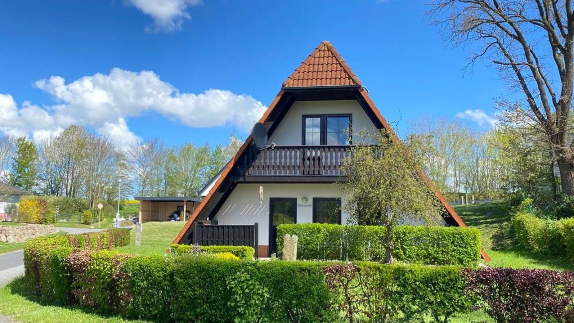 62 M² House ∙ 2 Bedrooms ∙ 4 Guests - Marlow, Germany