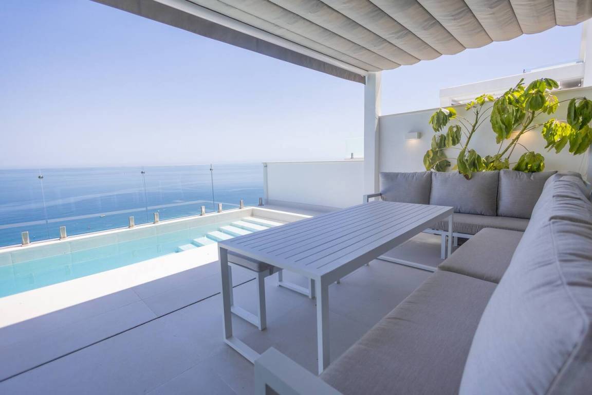 396 M² Aparthotel ∙ 3 Schlafzimmer ∙ 6 Gäste - Espagne