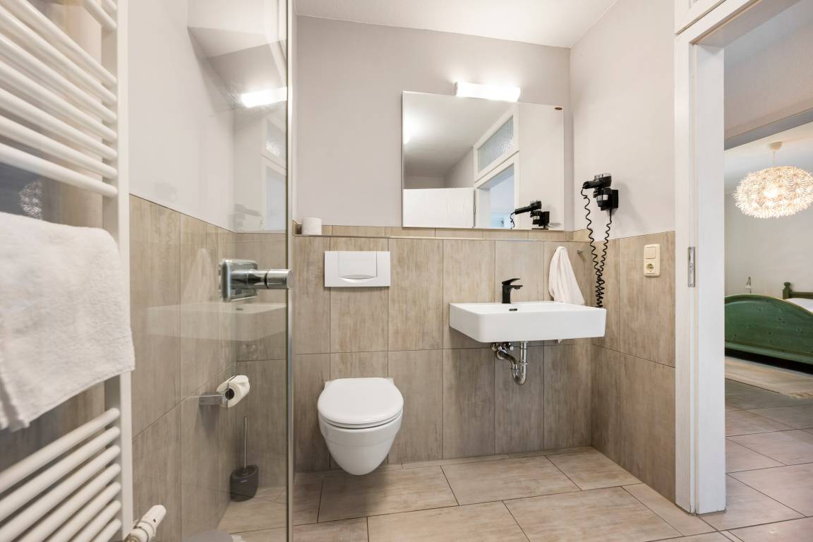 62 m² Ferienwohnung ∙ 2 Schlafzimmer ∙ 2 Gäste – Bild 11