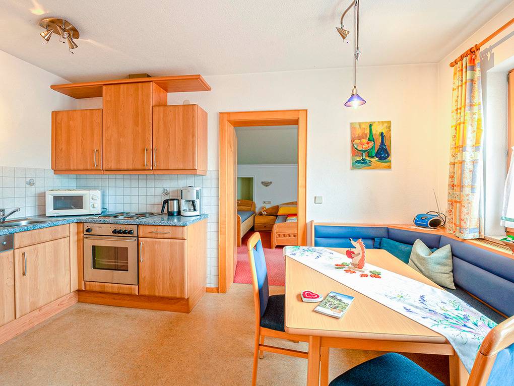 51 m² Ferienwohnung ∙ 2 Schlafzimmer ∙ 5 Gäste – Bild 2