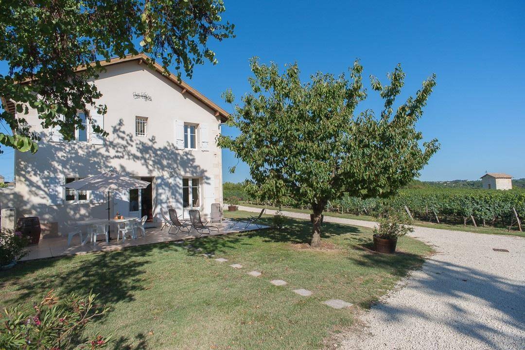 95 M² Gîte ∙ 2 Chambres ∙ 4 Personnes - Gironde