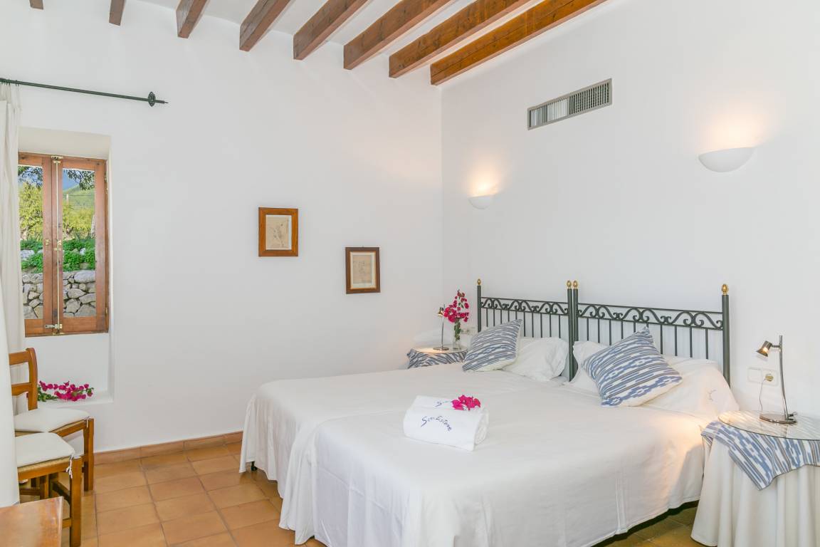 1200 m² Ferienhaus ∙ 4 Schlafzimmer ∙ 8 Gäste – Bild 17