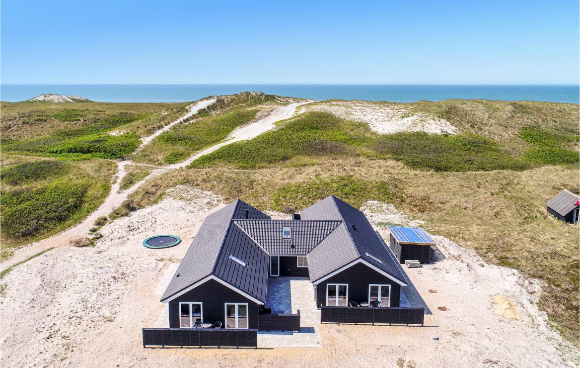 310 M² Ferienhaus ∙ 7 Schlafzimmer ∙ 20 Gäste - Hvide Sande