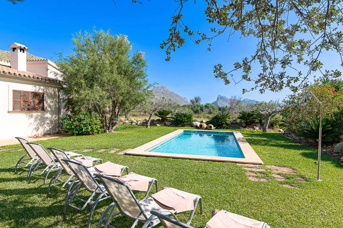368 M² Huis ∙ 4 Slaapkamers ∙ 8 Gasten - Pollença