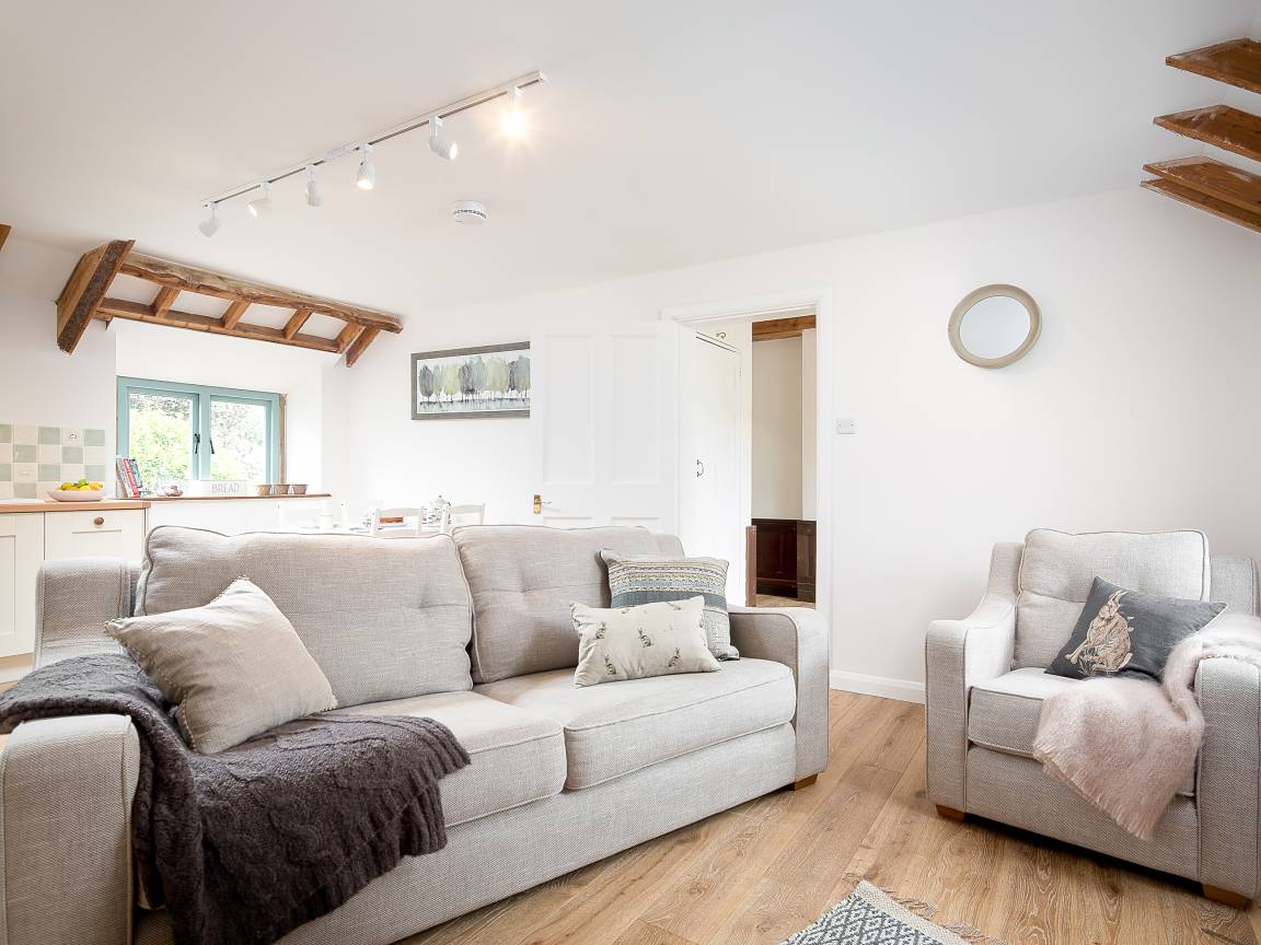 Cottage ∙ 2 Bedrooms ∙ 4 Guests - Castle Combe