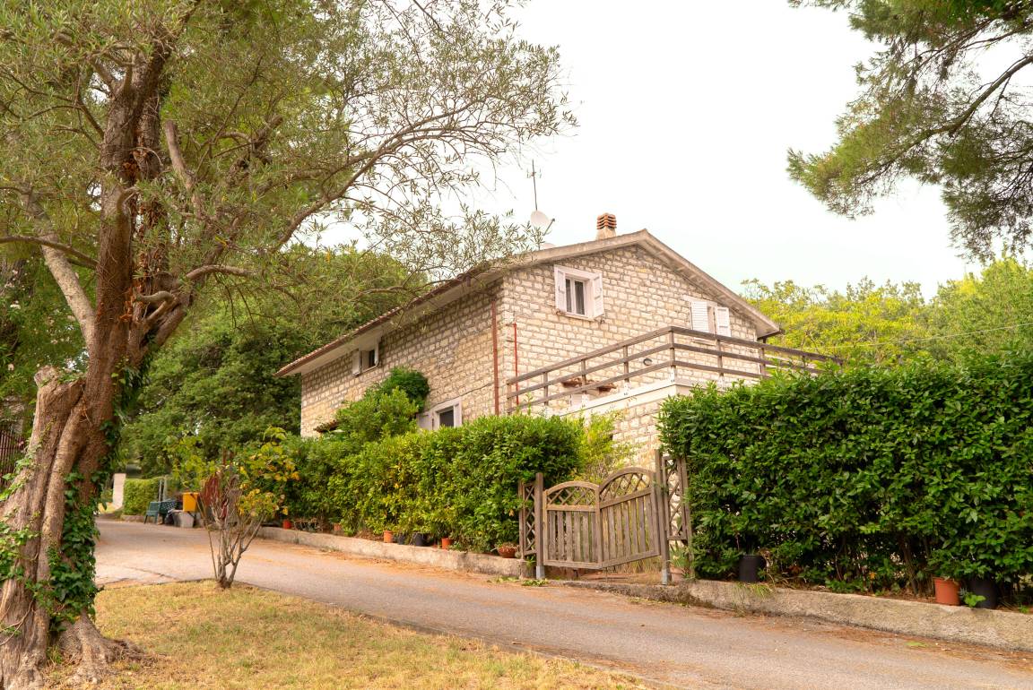 Apartment ∙ 2 Bedrooms ∙ 4 Guests - Sirolo