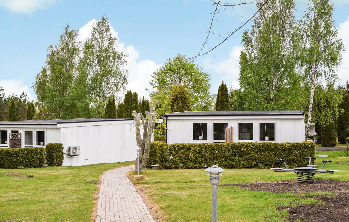 30 M² Maisonnette ∙ 1 Slaapkamer ∙ 4 Gasten - Tomelilla
