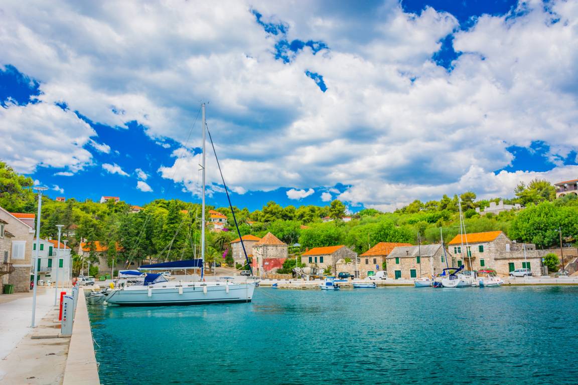 14 M² Casa Flotante ∙ 5 Habitaciones ∙ 10 Huéspedes - Croacia
