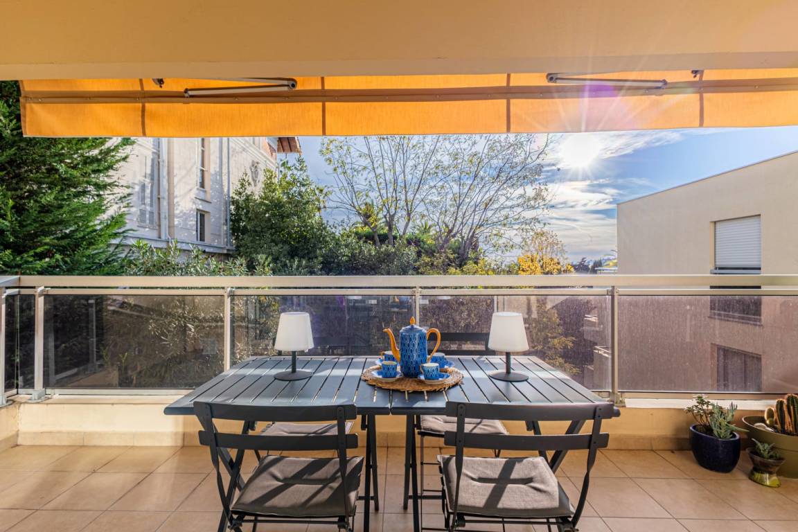 81 M² Apartment ∙ 2 Bedrooms ∙ 4 Guests - Nice