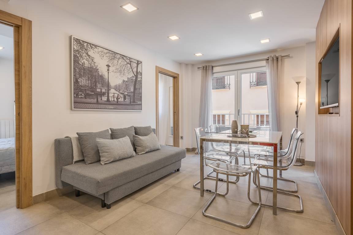 90 M² Appartement ∙ 3 Chambres ∙ 8 Personnes - Grenade