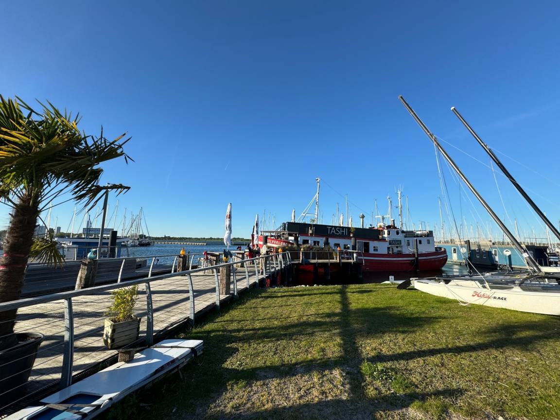 50 m² Hausboot ∙ 2 Schlafzimmer ∙ 5 Gäste – Bild 19