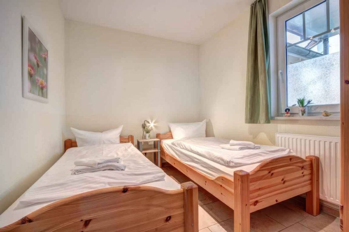 63 m² Ferienwohnung ∙ 2 Schlafzimmer ∙ 4 Gäste – Bild 6