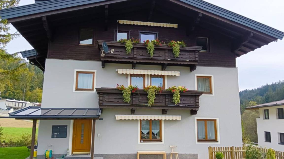 55 M² Ferienwohnung ∙ 2 Schlafzimmer ∙ 4 Gäste - Wörgl