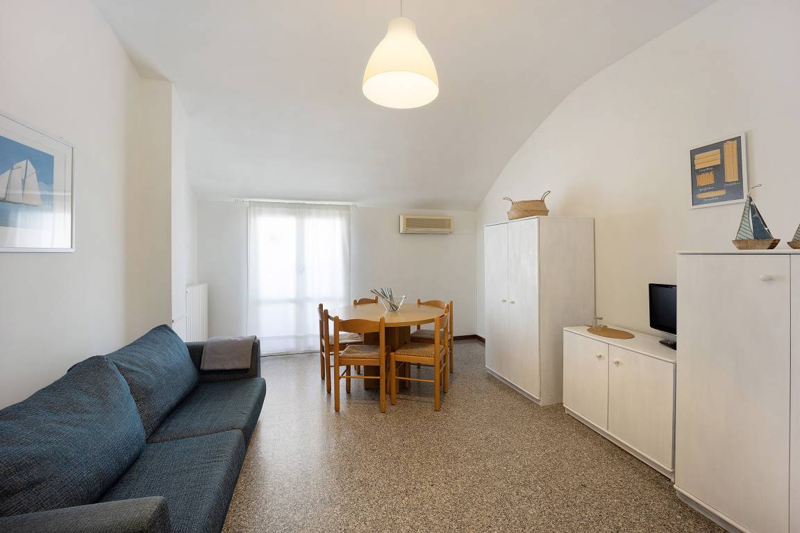 60 M² Apartment ∙ 1 Bedroom ∙ 6 Guests - Diano Marina