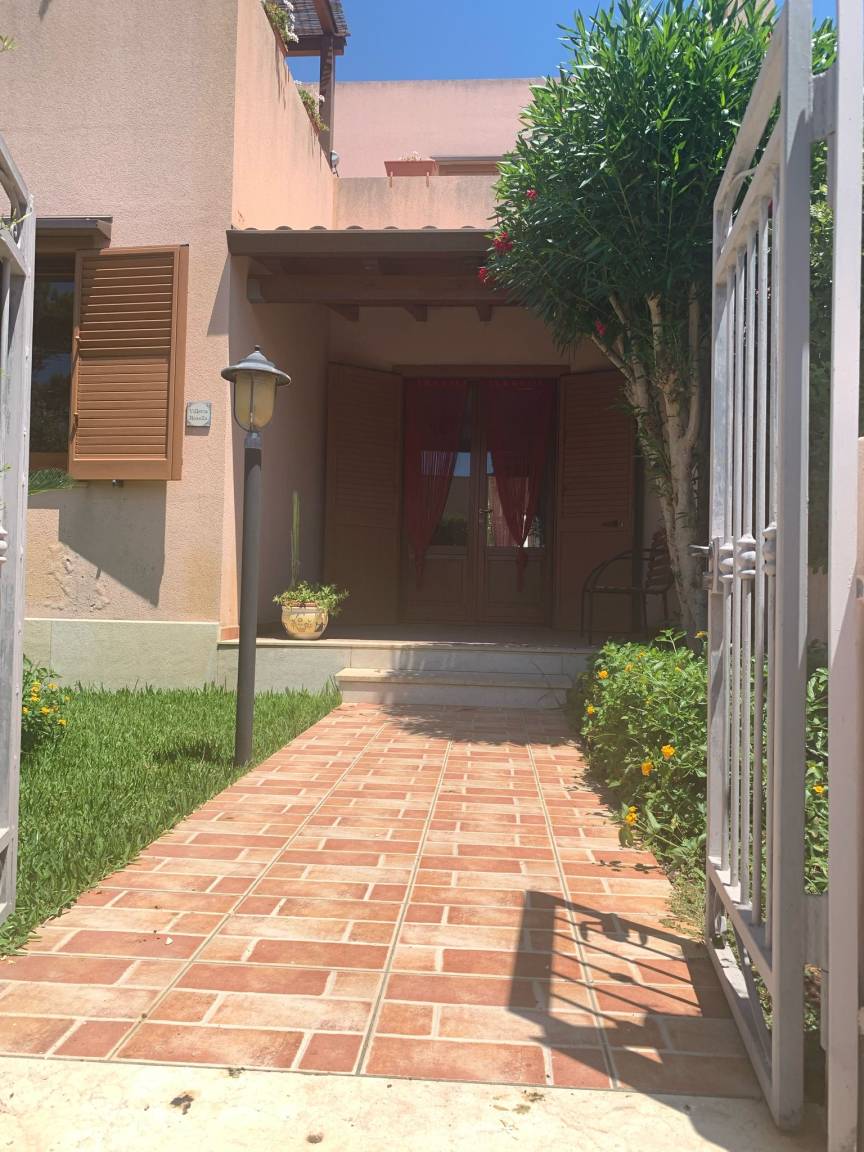 Villa ∙ 2 Schlafzimmer ∙ 5 Gäste - San Vito Lo Capo
