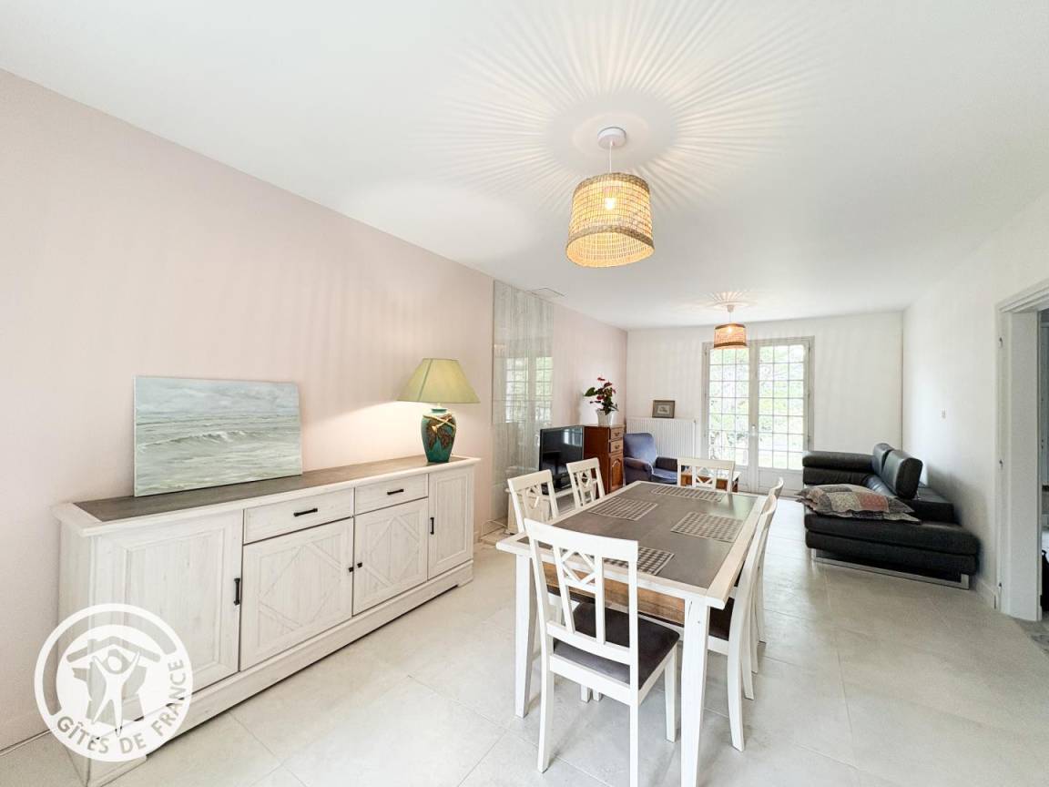 80 m² Gîte ∙ 2 Schlafzimmer ∙ 4 Gäste – Bild 6