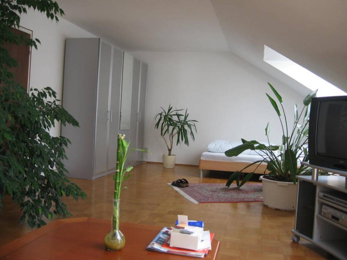 45 M² Ferienwohnung ∙ 2 Gäste - Eschborn