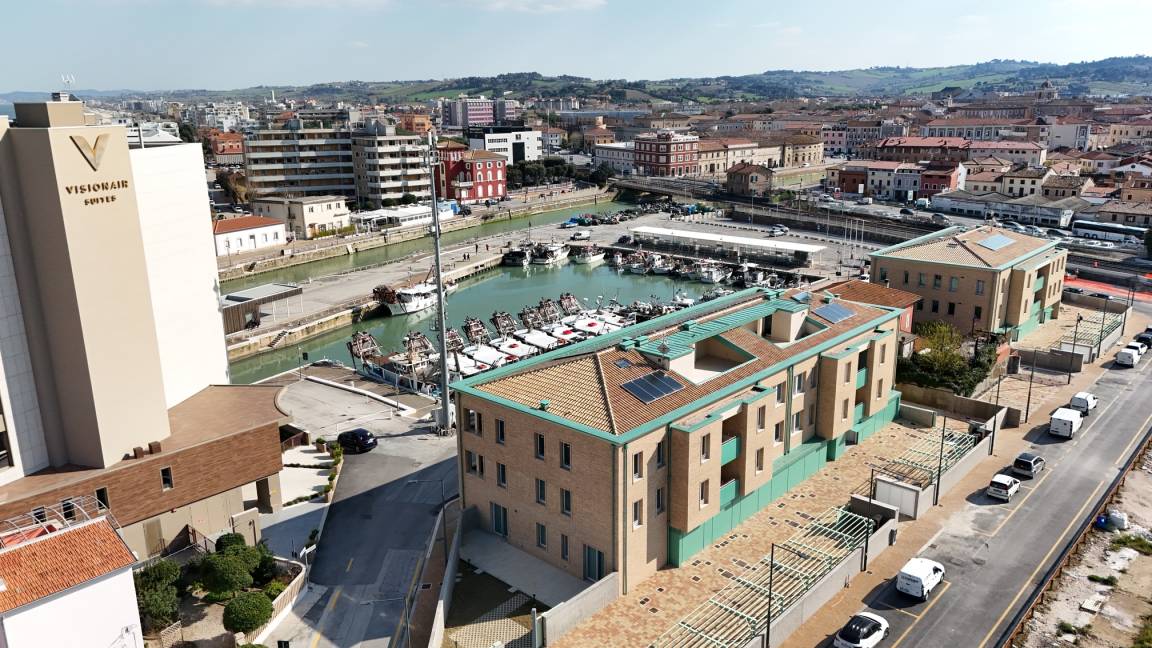 Apartment ∙ 2 Bedrooms ∙ 4 Guests - Senigallia