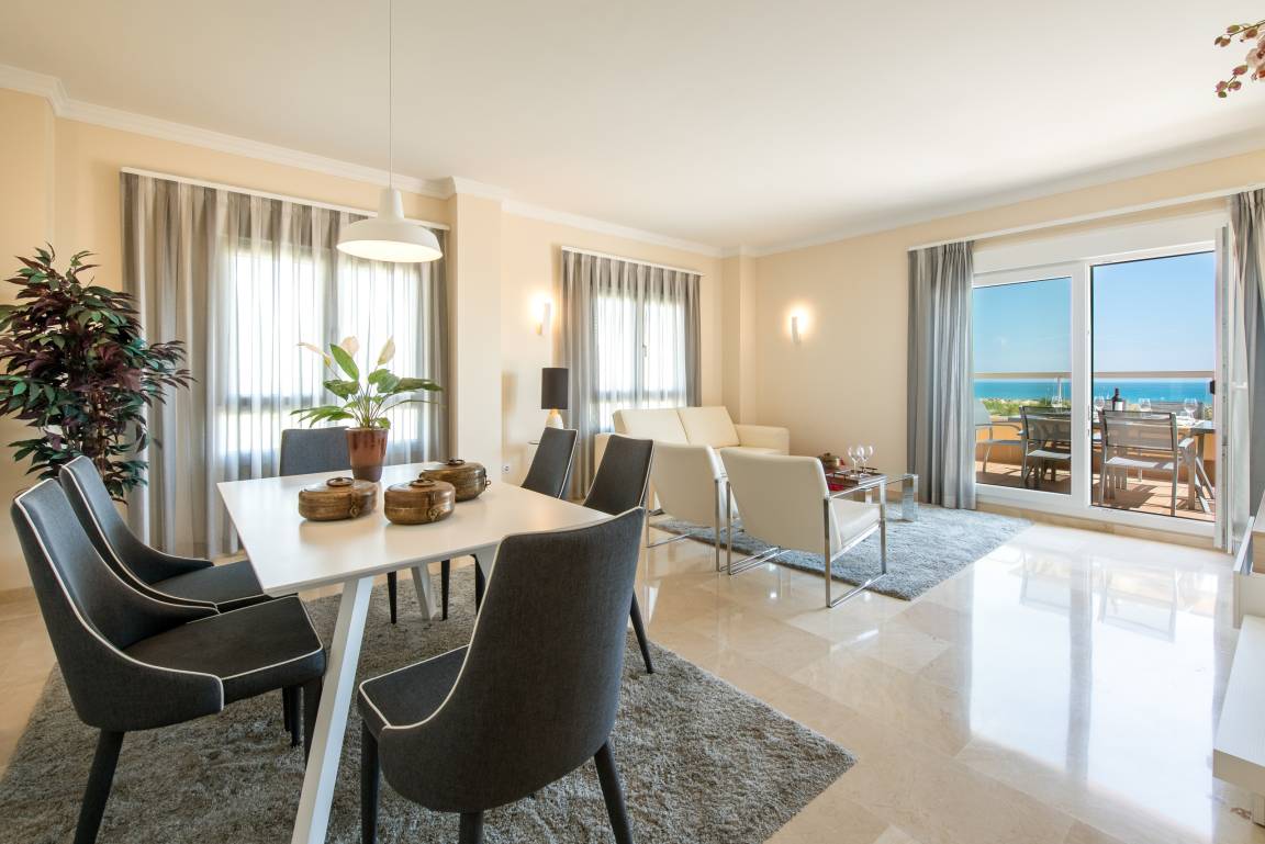 117 M² Apartment ∙ 3 Bedrooms ∙ 6 Guests - Oliva