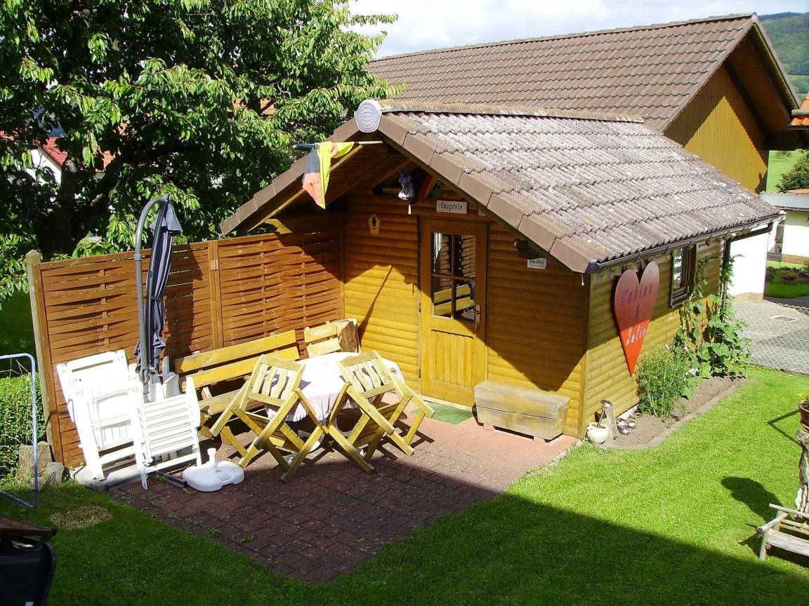 50 M² Ferienwohnung ∙ 1 Schlafzimmer ∙ 2 Gäste - Hilders
