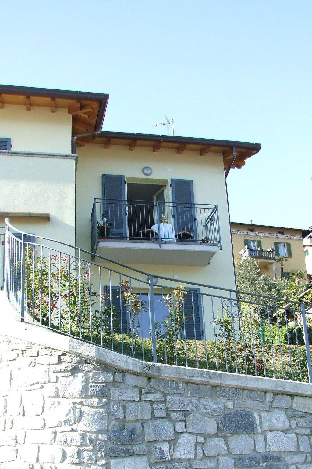 37 M² Ferienwohnung ∙ 3 Gäste - Mandello del Lario
