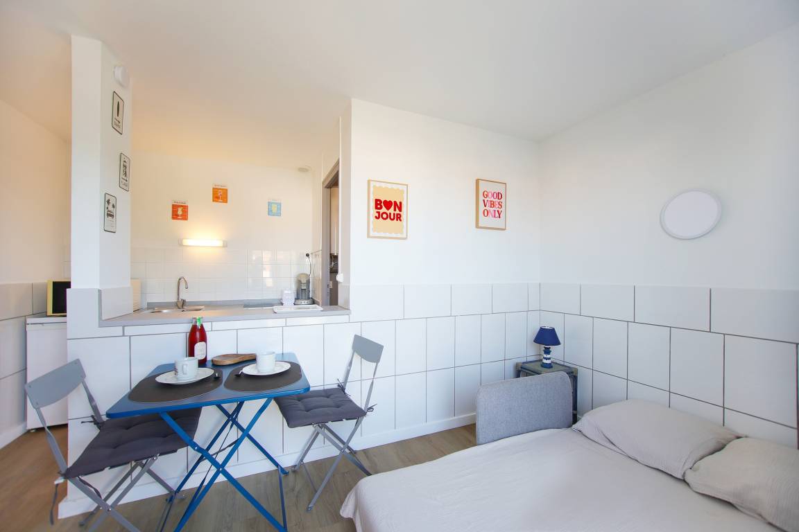 16 M² Appartement ∙ 2 Personnes - Brem-sur-Mer