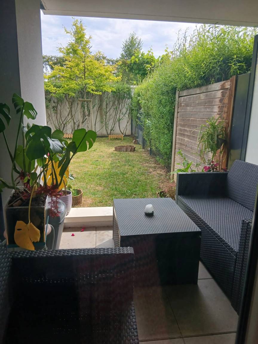 Appartement avec barbecue, jardin et terrasse | Vue jardin