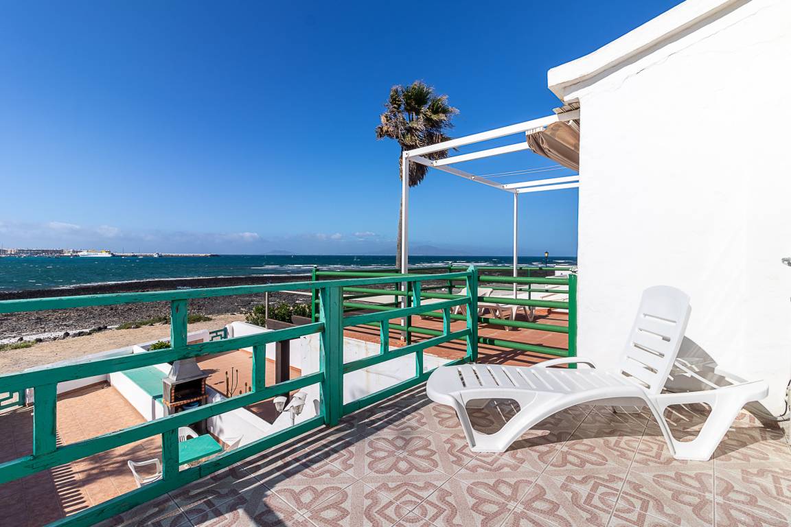 81 M² Casa ∙ 2 Habitaciones ∙ 4 Huéspedes - Corralejo
