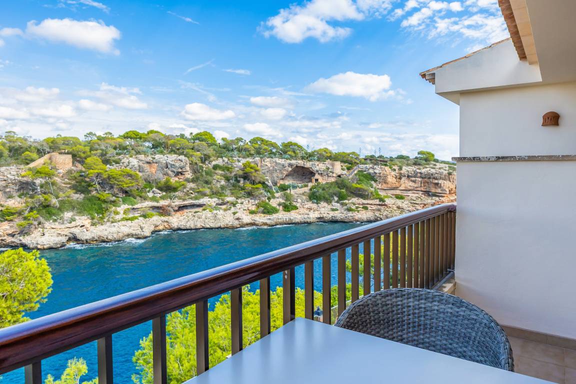 55 M² Apartamento ∙ 1 Habitación ∙ 3 Huéspedes - Cala Llombards