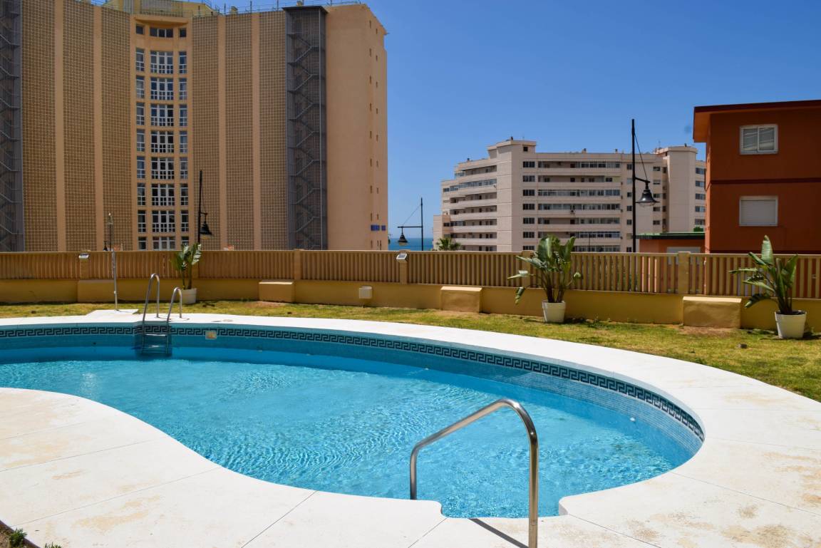 95 M² Apartamento ∙ 3 Habitaciones ∙ 6 Huéspedes - Fuengirola
