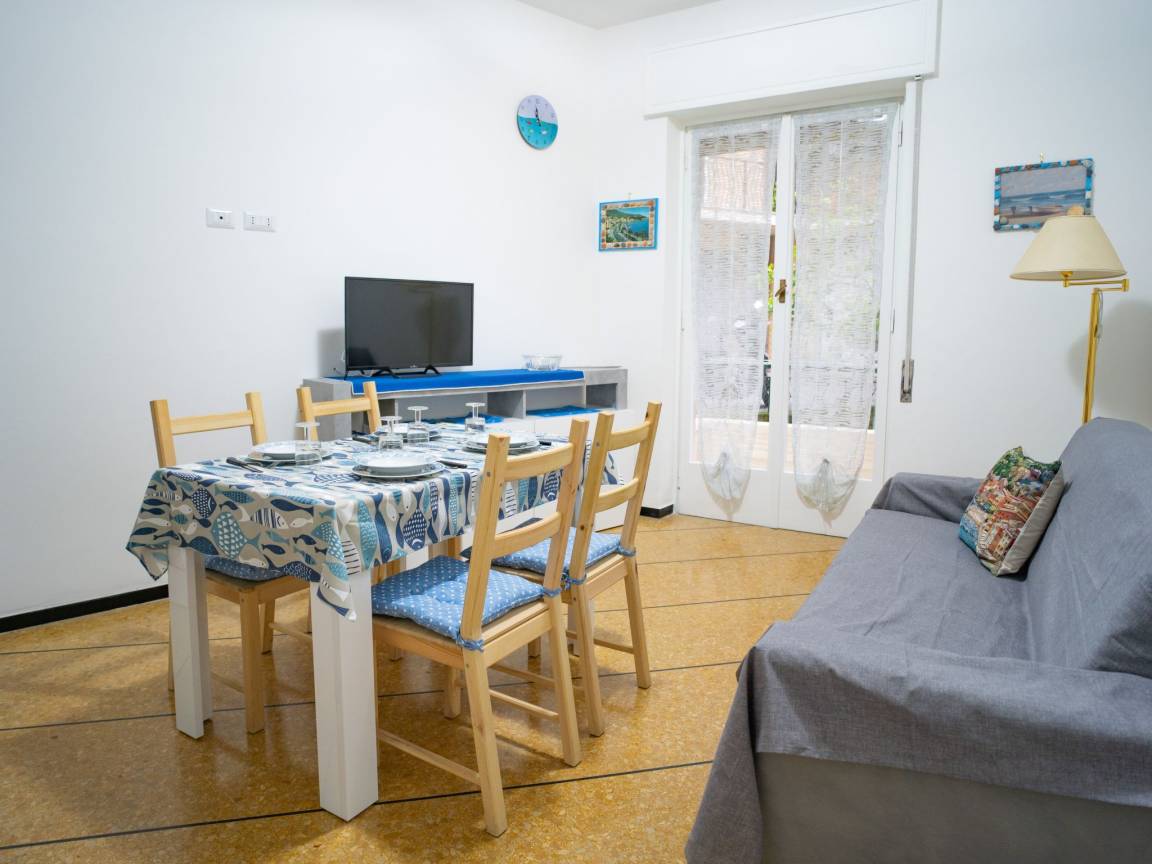 52 M² Huoneisto ∙ 1 Makuuhuone ∙ 4 Vierasta - Rapallo