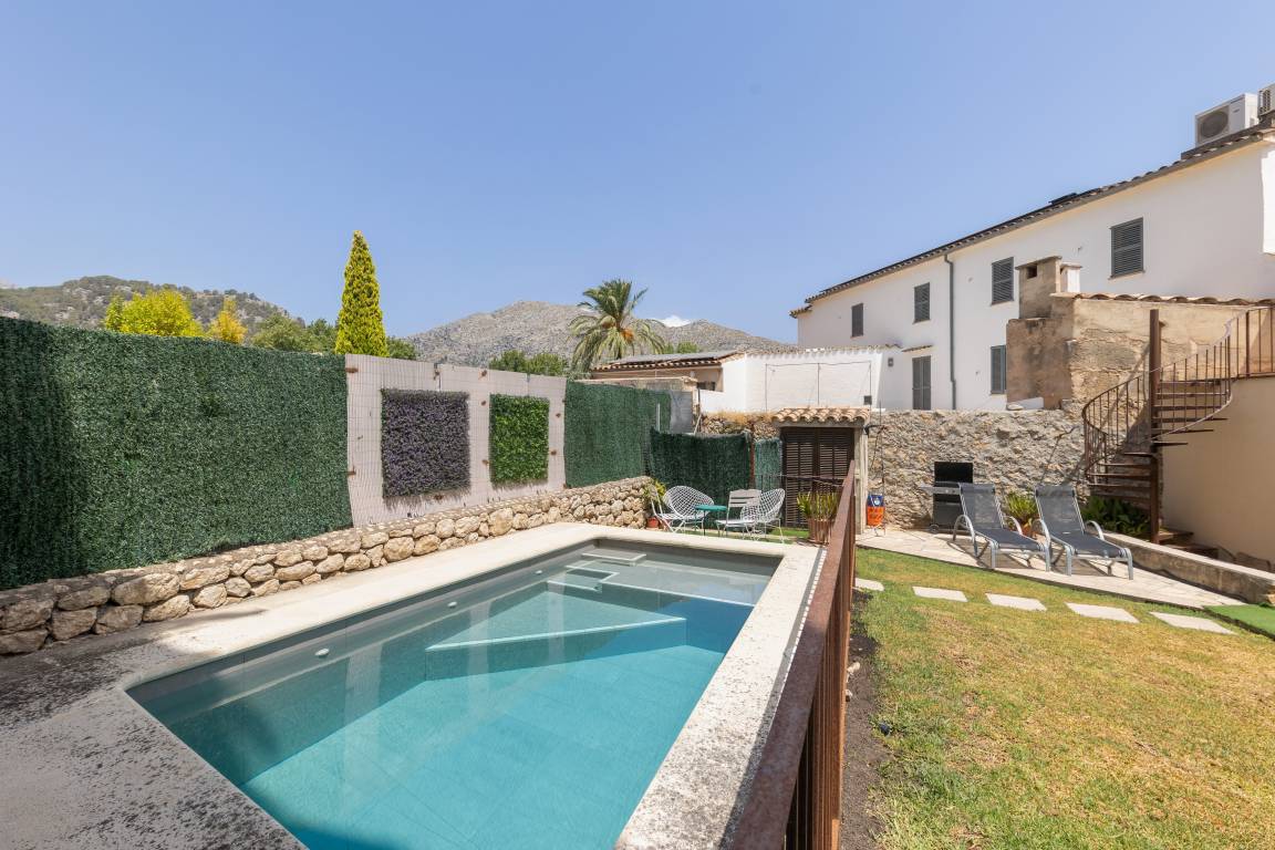 300 M² Ferienhaus ∙ 4 Schlafzimmer ∙ 8 Gäste - Pollença