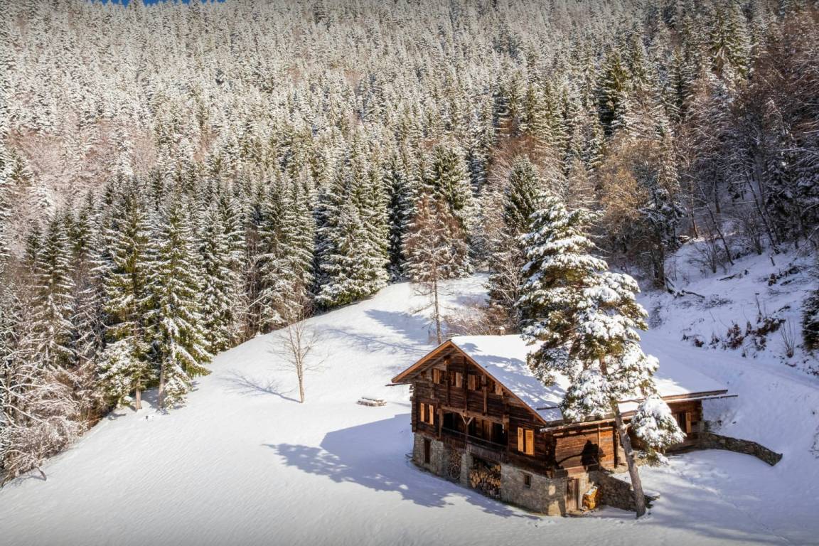 300 M² Chalet ∙ 5 Chambres ∙ 14 Personnes - Manigod