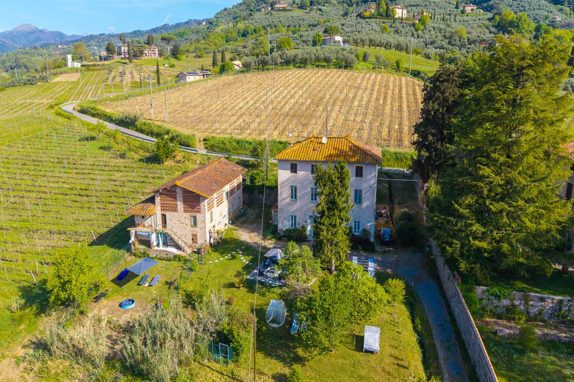 135 M² Appartement ∙ 5 Chambres ∙ 9 Personnes - Lucques