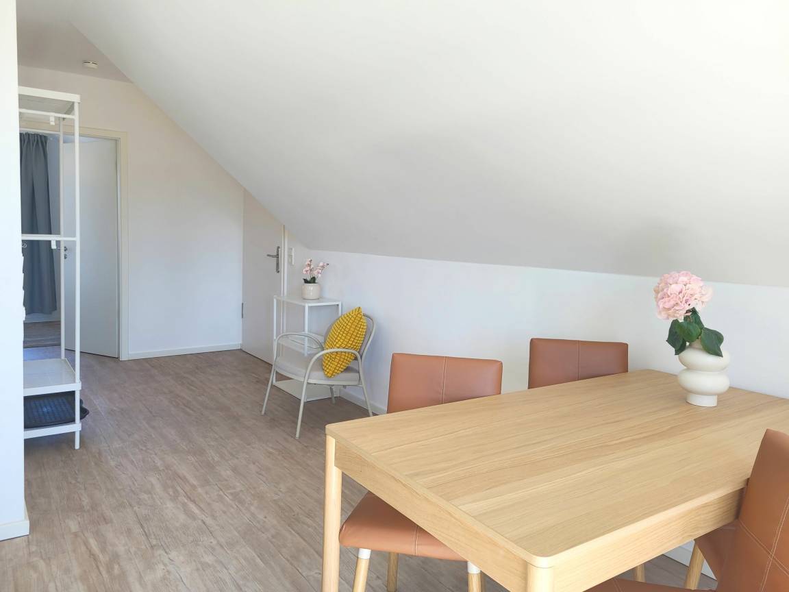 48 m² Ferienwohnung ∙ 1 Schlafzimmer ∙ 4 Gäste – Bild 13