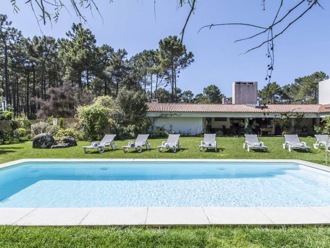 Villa ∙ 6 Chambres ∙ 16 Personnes - Seixal