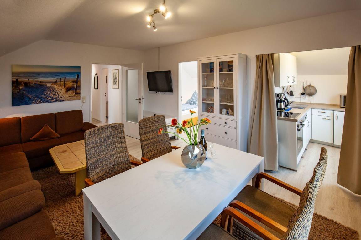 60 M² Apartment ∙ 2 Bedrooms ∙ 4 Guests - Borkum