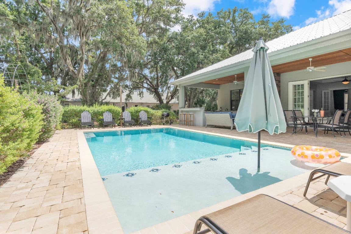279 M² House ∙ 5 Bedrooms ∙ 11 Guests - Plant City, FL