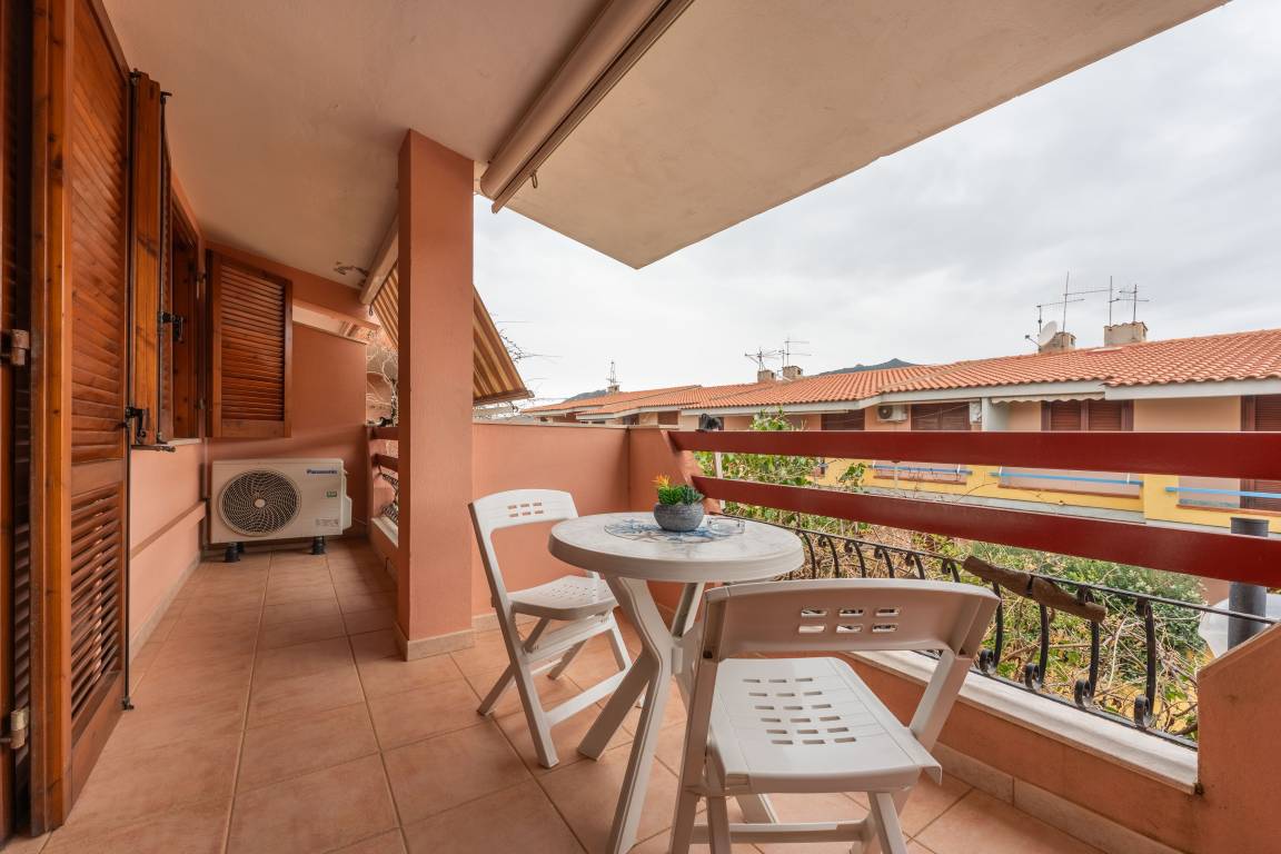 76 M² Ferienhaus ∙ 3 Schlafzimmer ∙ 6 Gäste - Villasimius