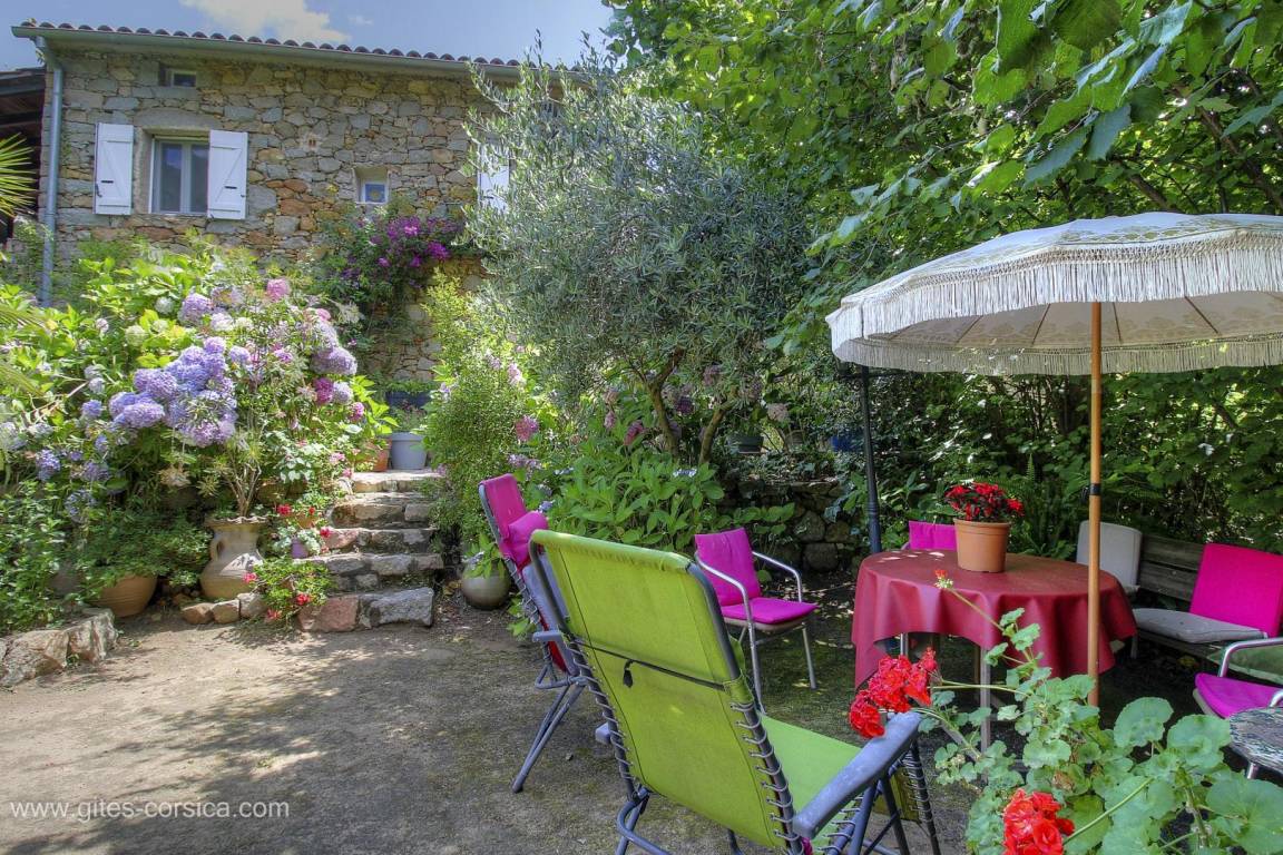 44 m&sup2; G&icirc;te 1 Schlafzimmer 2 G&auml;ste
