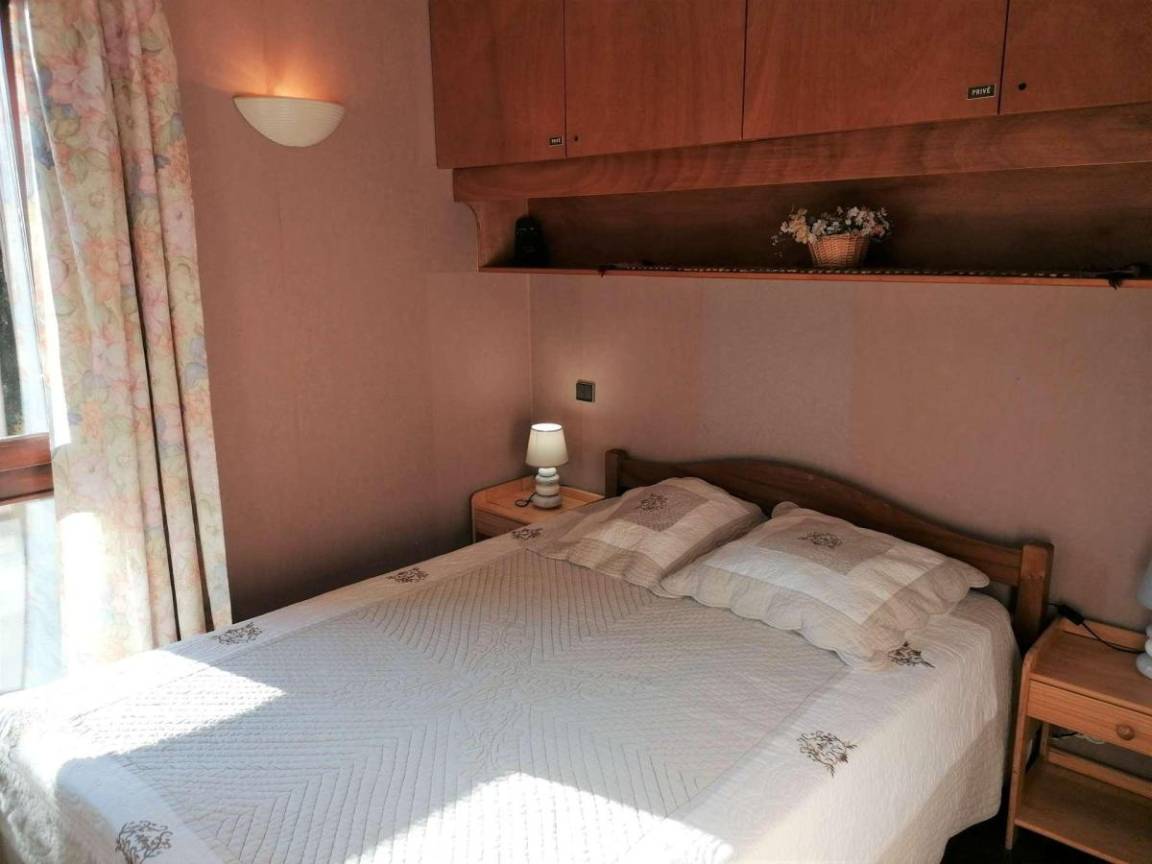 32 m² Ferienwohnung ∙ 1 Schlafzimmer ∙ 4 Gäste – Bild 9