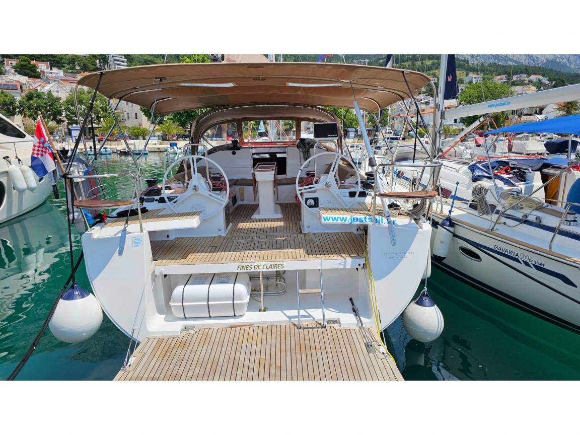 15 M² Houseboat ∙ 5 Bedrooms ∙ 10 Guests - Croatia