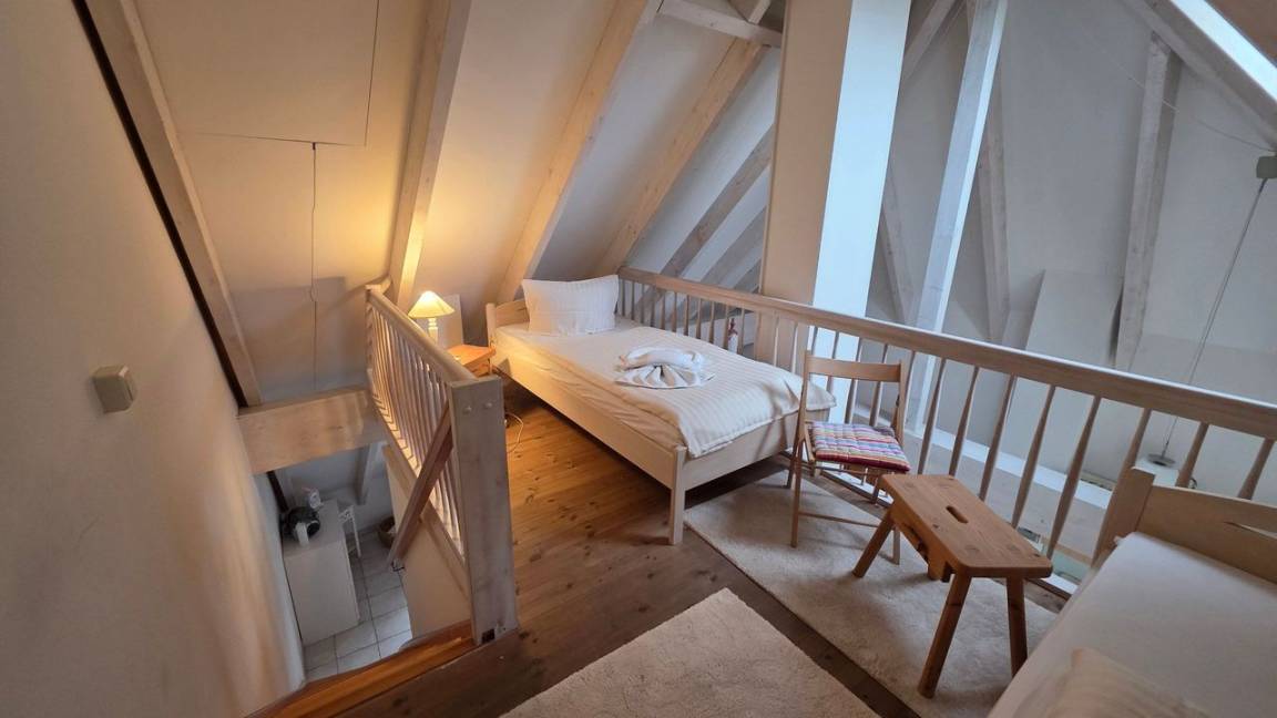 51 M² Ferienwohnung ∙ 1 Schlafzimmer ∙ 2 Gäste - Waren (Müritz)