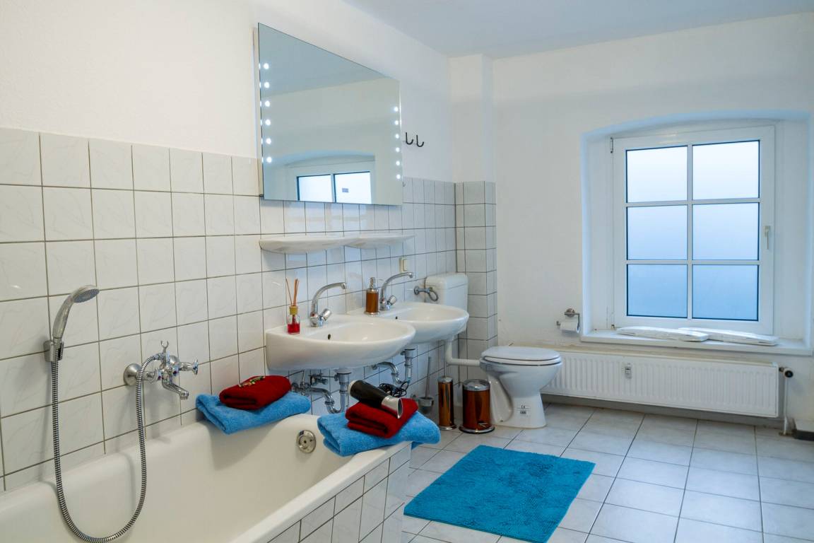 140 m² Ferienwohnung ∙ 3 Schlafzimmer ∙ 6 Gäste – Bild 10