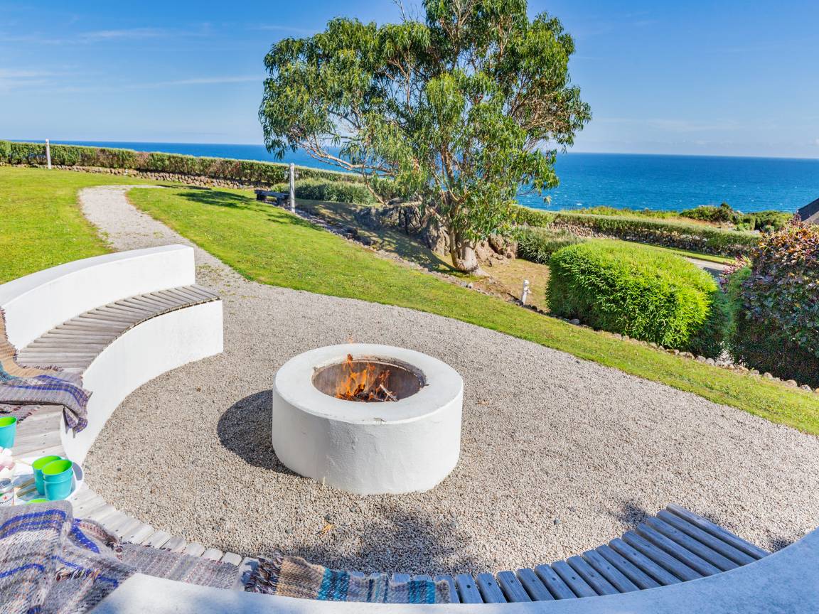 Cottage ∙ 4 Bedrooms ∙ 8 Guests - Coverack