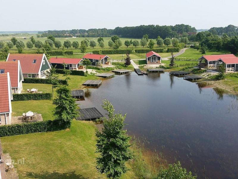 Huis ∙ 12 Slaapkamers ∙ 24 Gasten - Flevoland