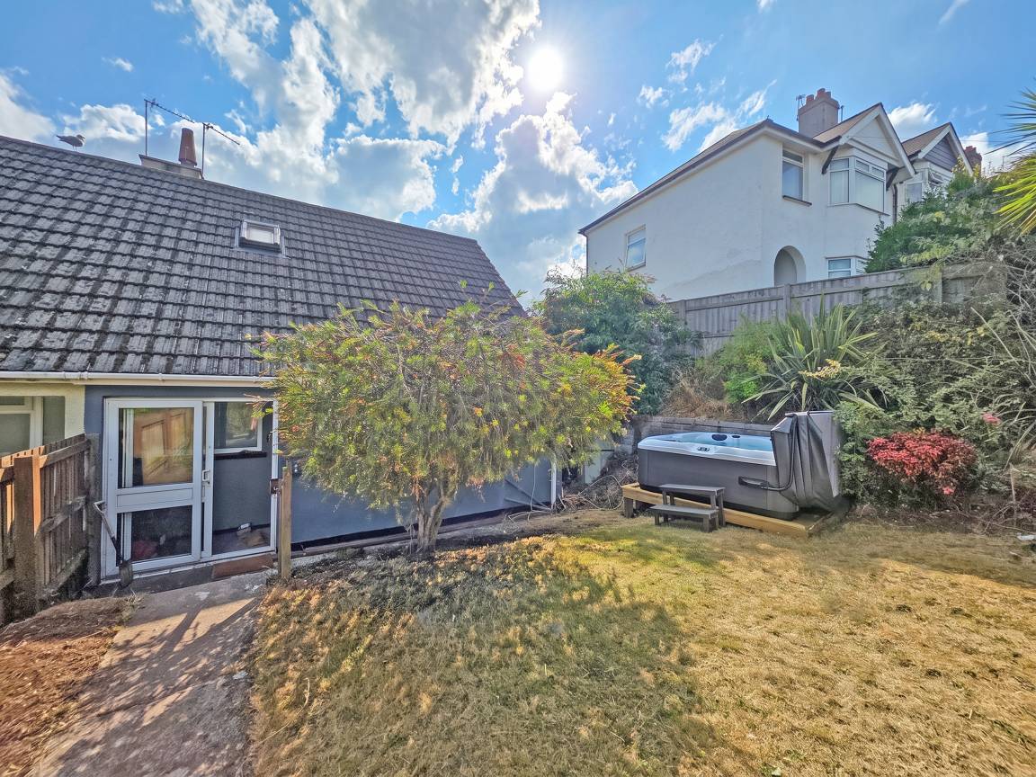Cottage ∙ 2 Bedrooms ∙ 4 Guests - Shaldon